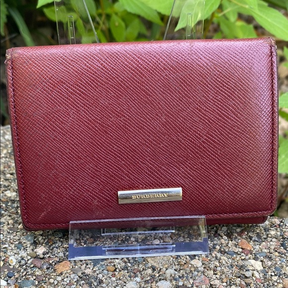Burberry Burgundy Leather Card Holder with COA - Picture 1 of 7